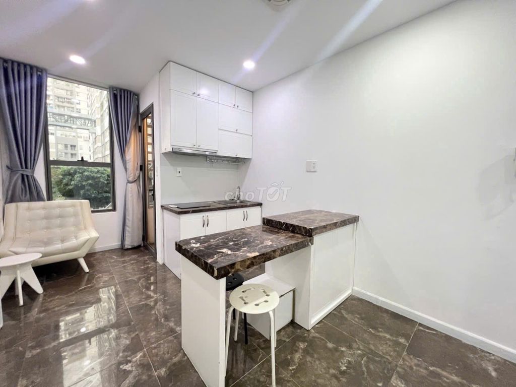 Orchard Garden Novaland Base 30m2 entered right here in one room.