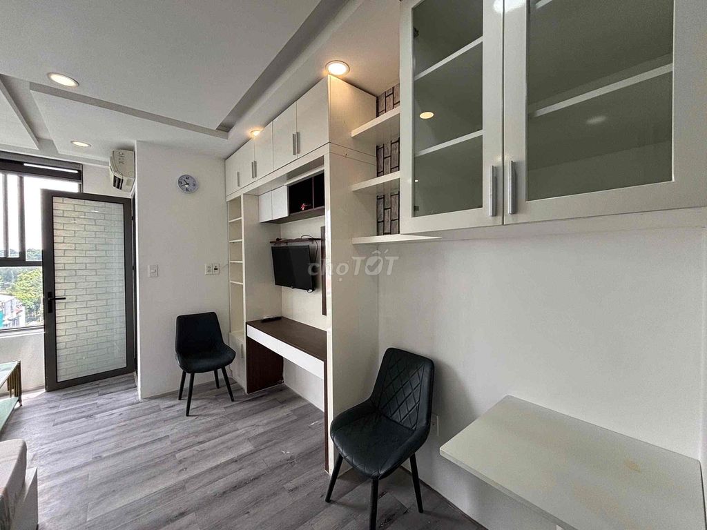 High-level Novaland apartment entered right next to the airport.