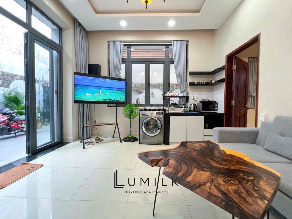 Central District One, one bedroom, one garden living room, private washing machine.