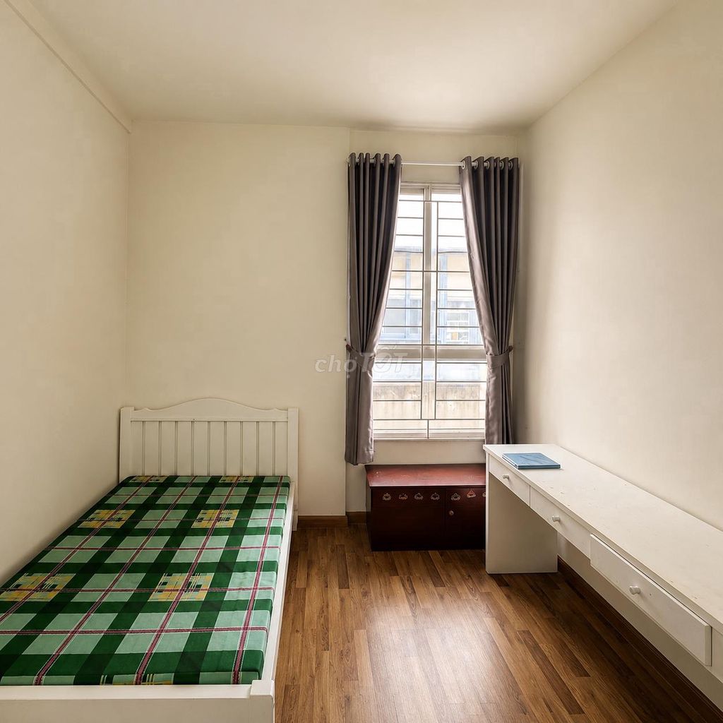 Renting the German Era Town apartment 790 meters 2 bedroom 3 toilets, 9 million