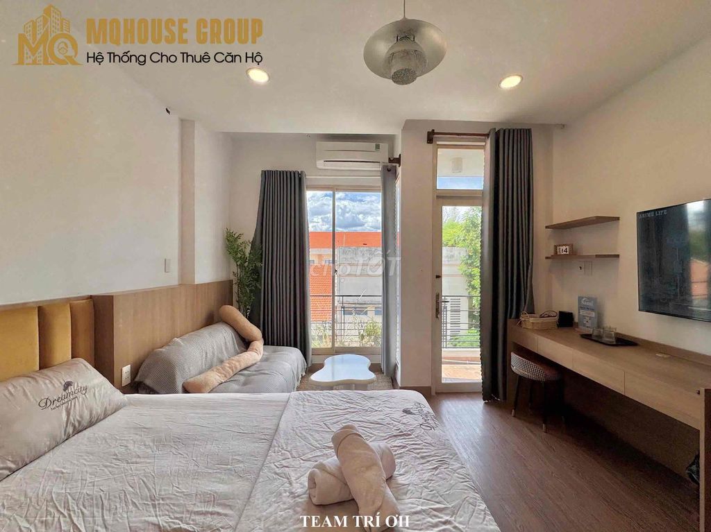 Renting a virtual space room near the University of Foreign Trade.