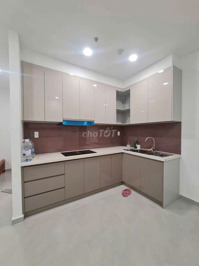 Rent a bedroom-63m2 for 5.5 million direct calls.