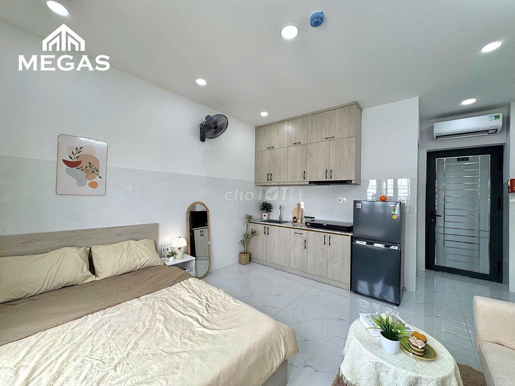 apartment full interior - sky window right Lê Văn Khương - cvpm sign