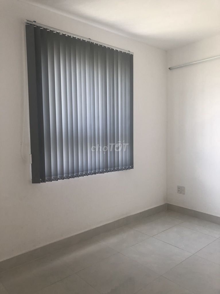 Hot! Cheap! C/ dwells Tara 8-to rent 2 bedrooms/8m2 near the German KTe-Ke.