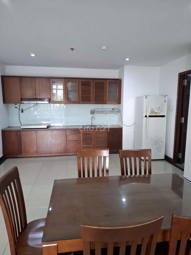 The owner of the apartment rented for the Vietcong's 11' 2' 2' 2's with only 12 million