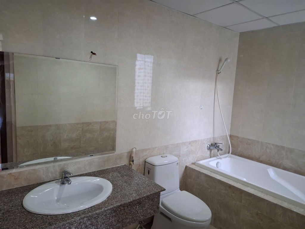 The owner of the apartment rented for the Vietcong's 11' 2' 2' 2's with only 12 million