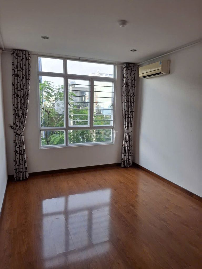 The owner of the apartment rented for the Vietcong's 11' 2' 2' 2's with only 12 million