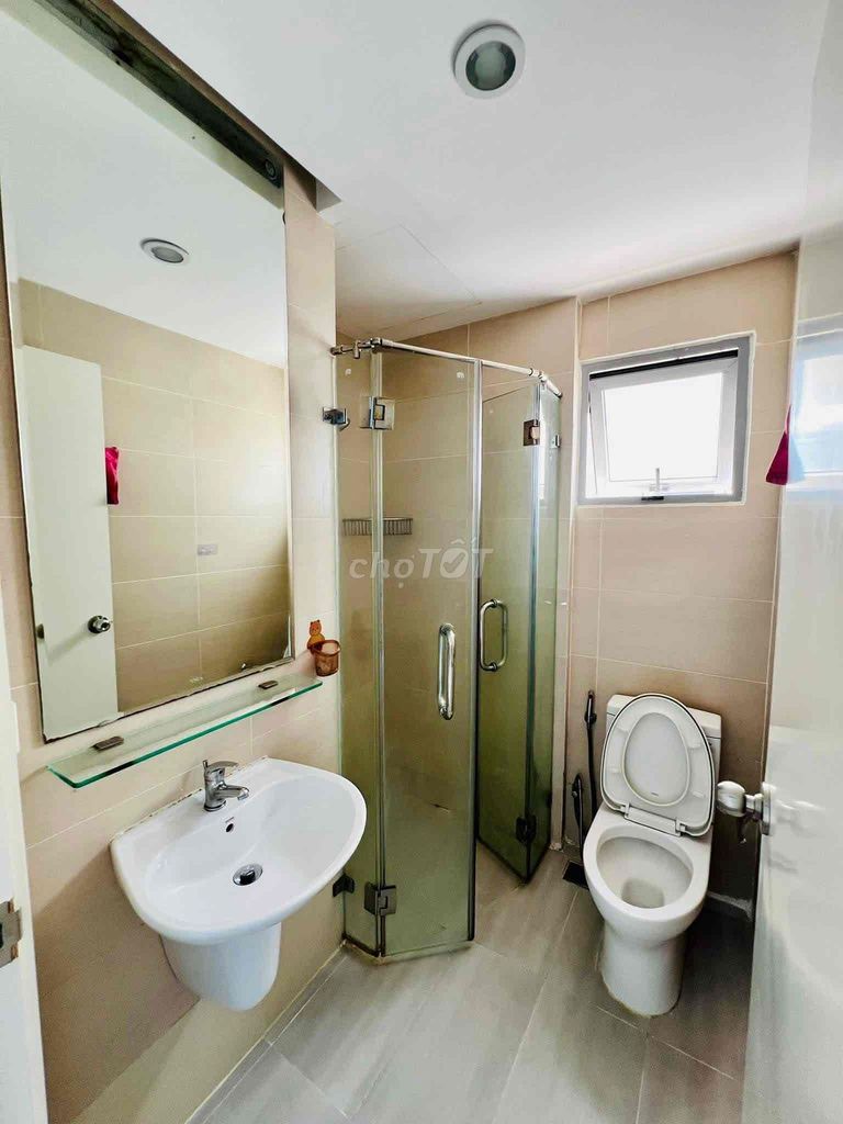 Opal Riverside 2 bedrooms are available 2 air-cold + kitchen, Giga Mall tendons