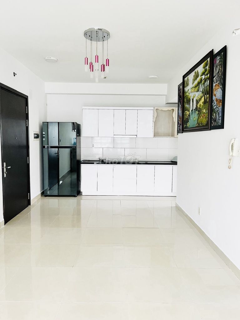 We need to rent out three rugby bedrooms for 12.5 million.
