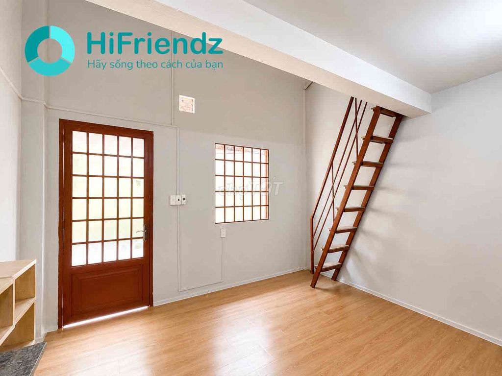High ground apartment range stands Lê Văn Quới in four-four.