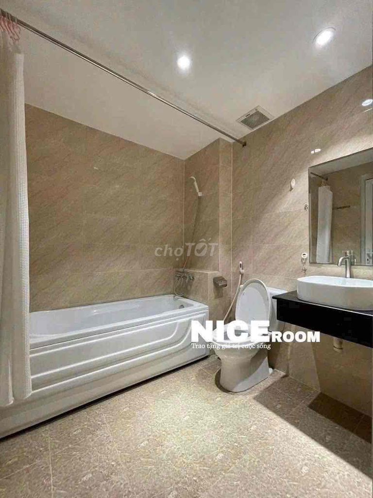 One bedroom near District 1 ,100.
