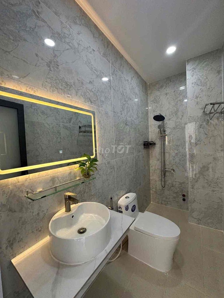 Open the apartment near Tân Phú cheap elevator university.