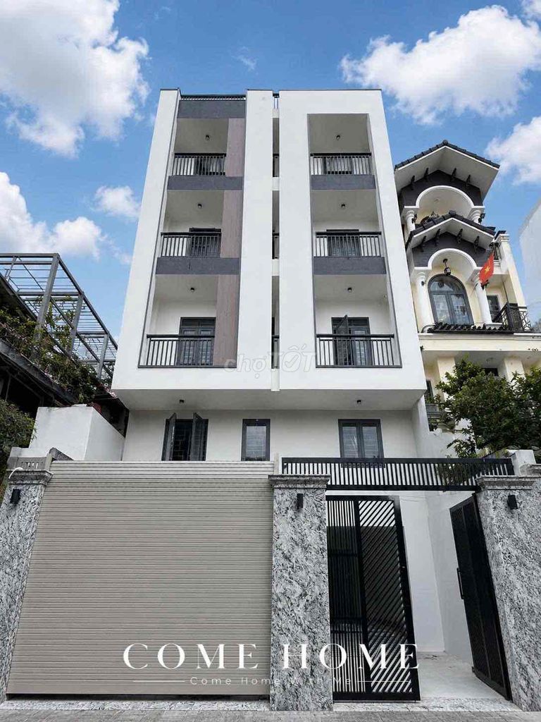 Open the apartment near Tân Phú cheap elevator university.