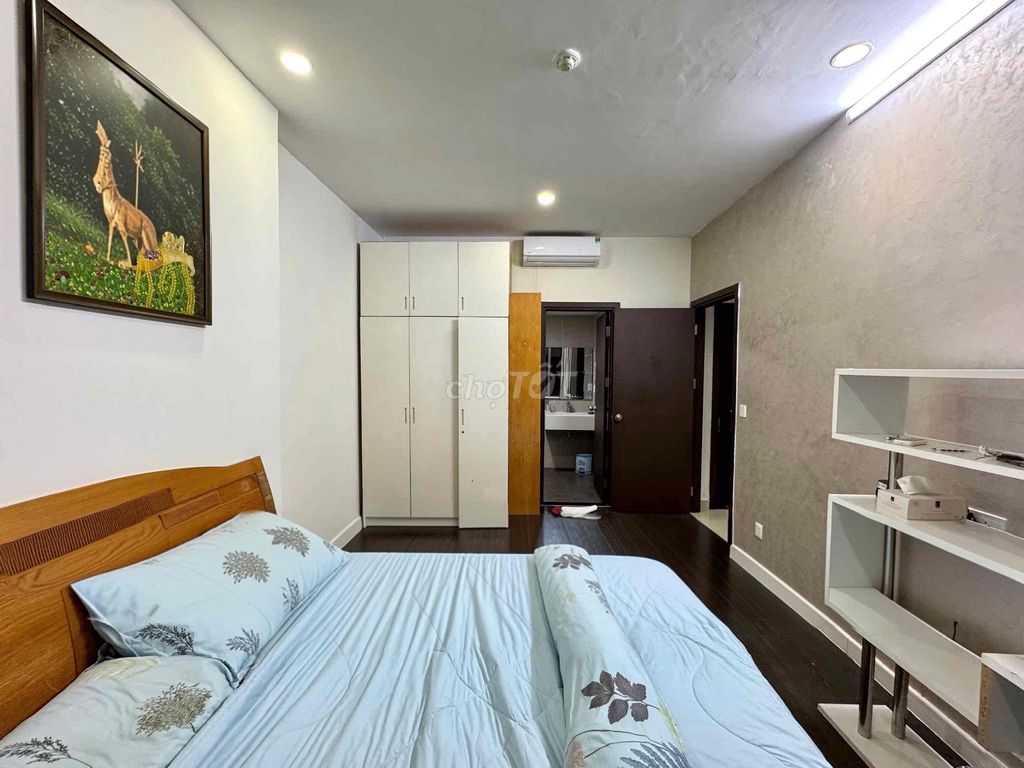 Two bedrooms 76 m2 The Tresor full interior