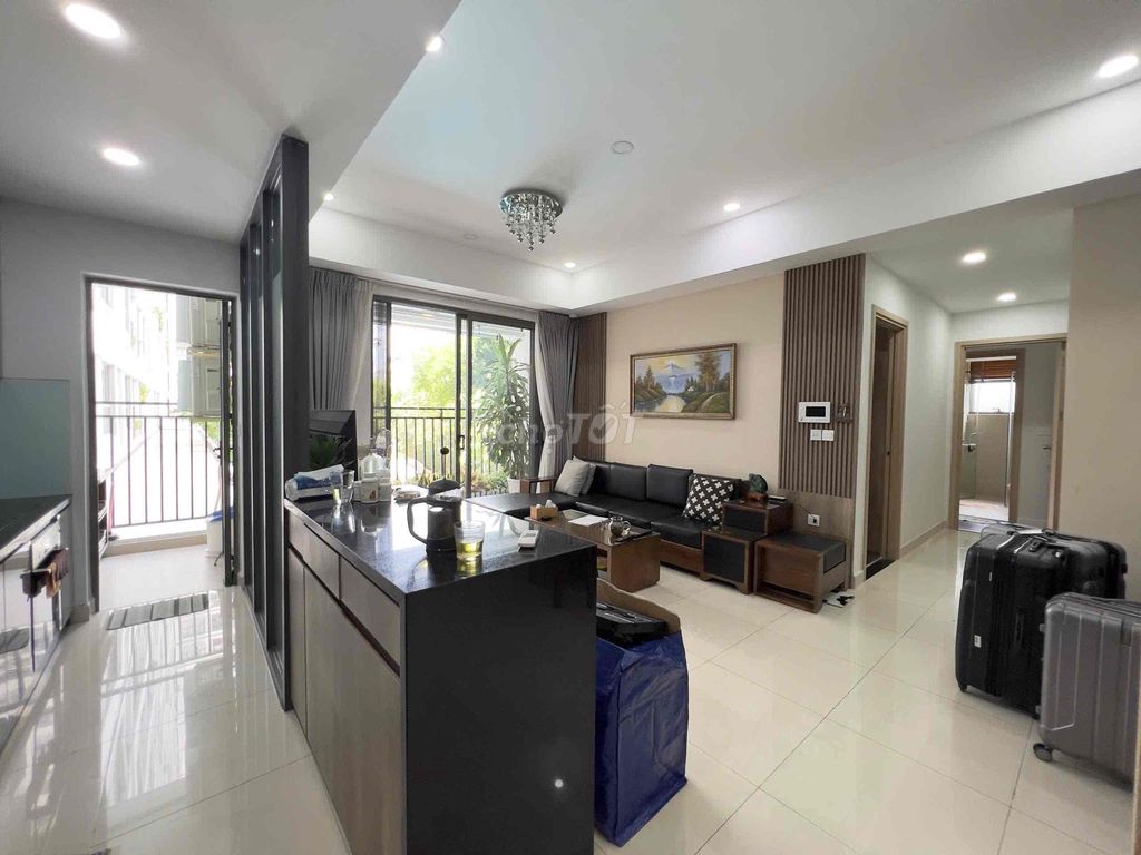 High apartment design three cool view bedrooms