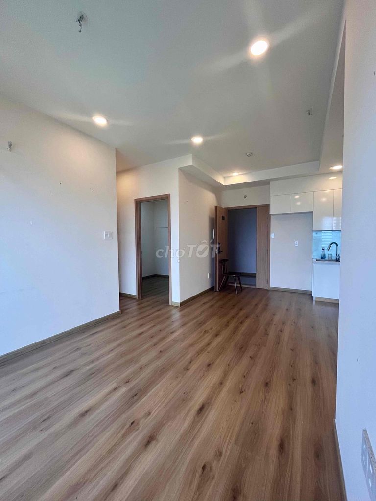 Two rooms, two toilets, empty houses for rent in District 7