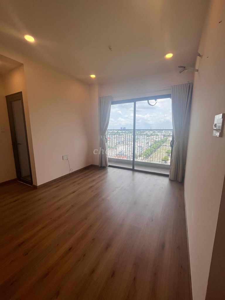 Two rooms, two toilets, empty houses for rent in District 7