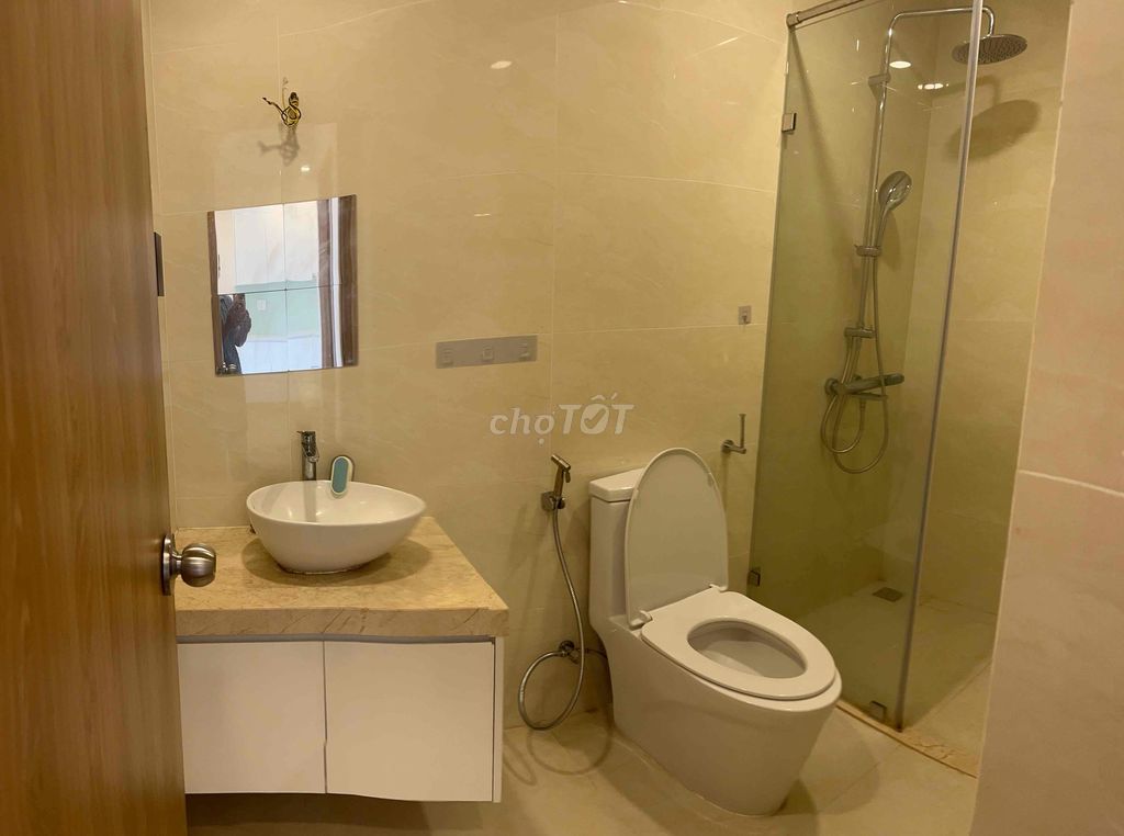 Two rooms, two toilets, empty houses for rent in District 7