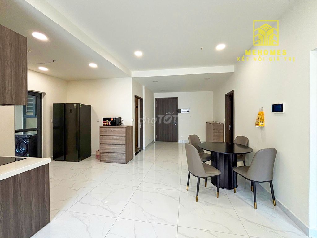 Panmond centery 3 bedrooms full of furniture, in the meantime, car parking