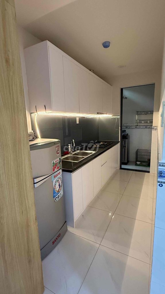 Renting apartment green river district 8