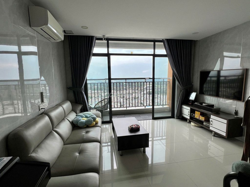 Need to rent apartment Central Premium District 8 3 bedroom 2 full interior bedroom
