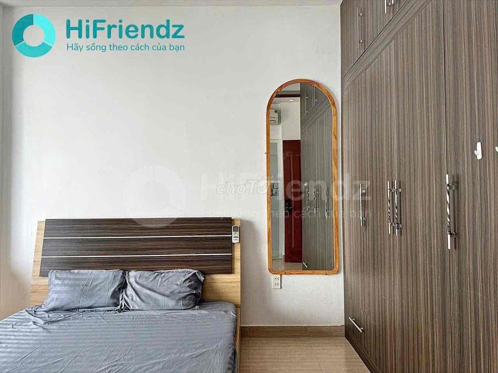 The comfort apartment -- balcon -- the elevator vault -- is Nguyễn Văn Đậu.