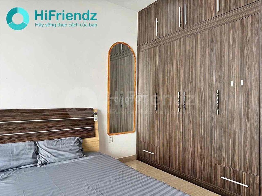 The comfort apartment -- balcon -- the elevator vault -- is Nguyễn Văn Đậu.