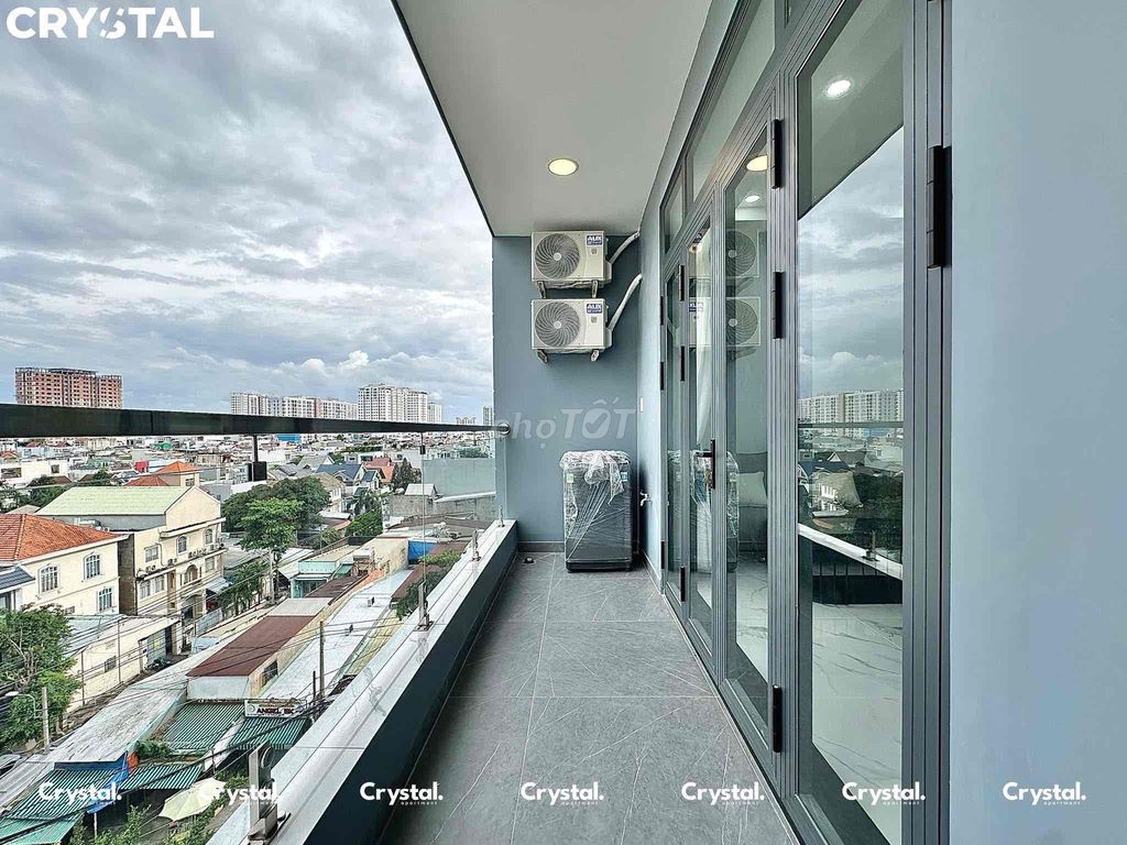 Room service one balcony/studio sky windows ful interior machine wide-salt area