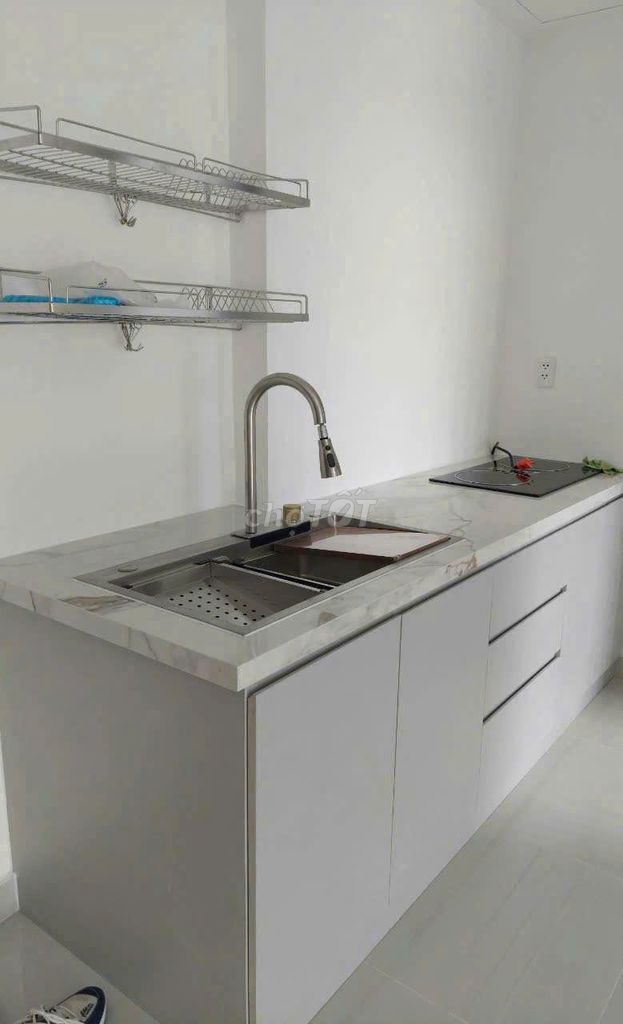 We'll rent Citibotho two bedrooms, two bathrooms, two air-cold machines, seven million.
