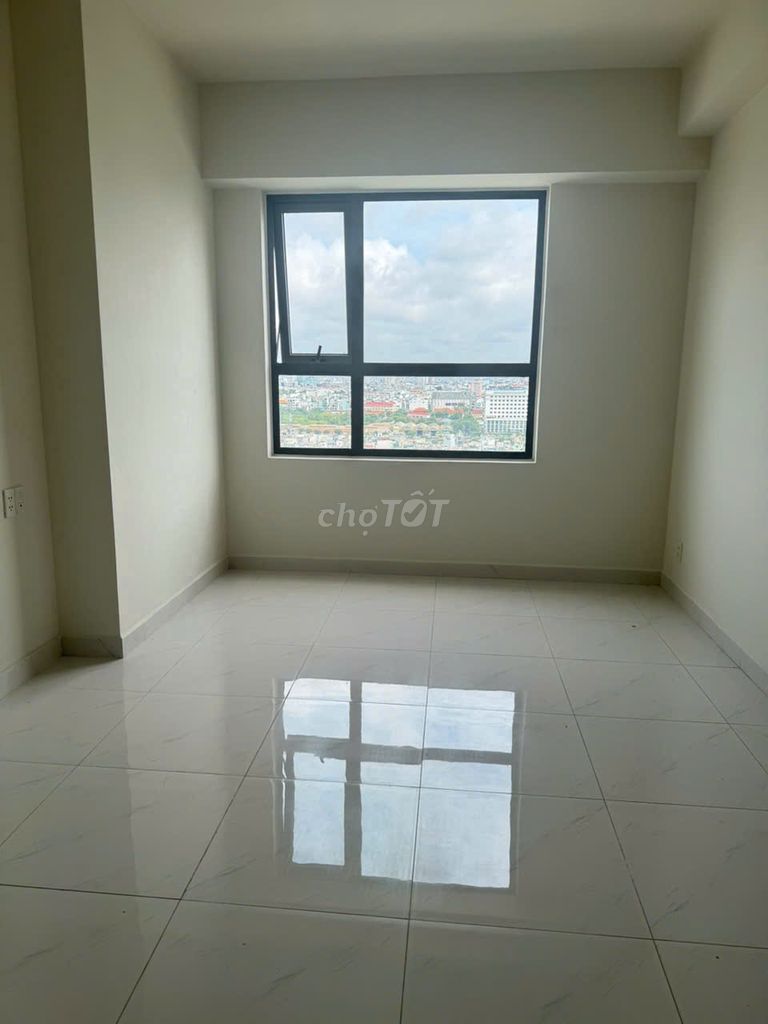 Renting apartment green river-eight. Three bedrooms. Two toilets at 11 million.