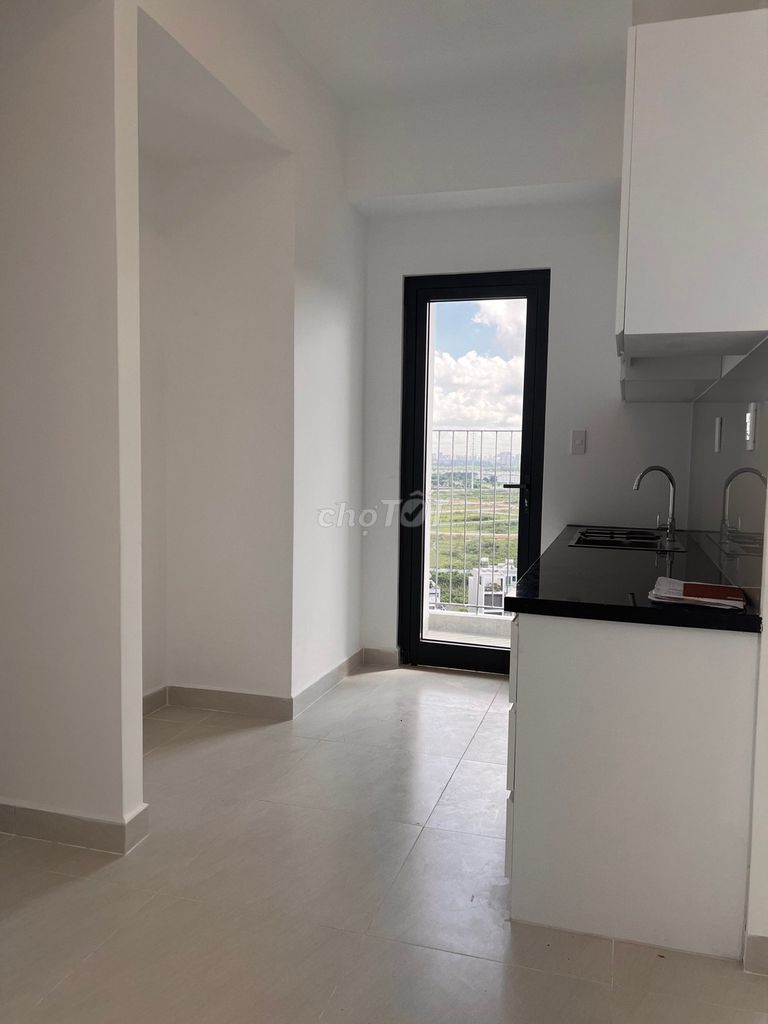 Renting Ricca District 9 (730) 2 bedroom 2-ntcb root toilets