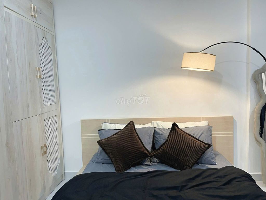 Rent all apartments Sunrise Riverside enough furniture, in place