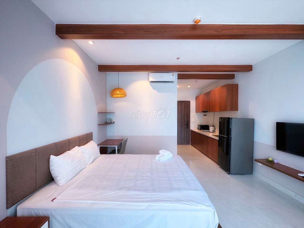 Sunrise Riverside apartment. One bedroom. A full interior toilet.