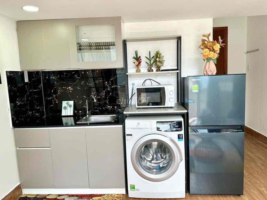 service apartment - full interior - balcony - 1 bedroom - yum hvb lvs sa
