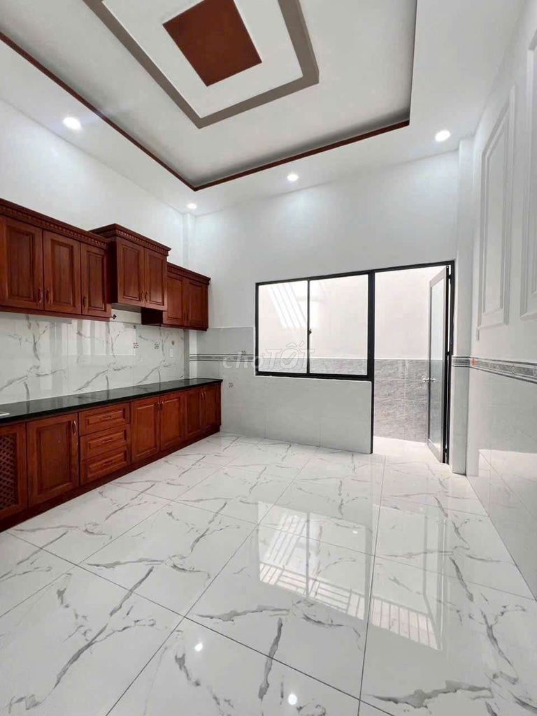 It's near the Lê Văn Quới.14 million. Four.