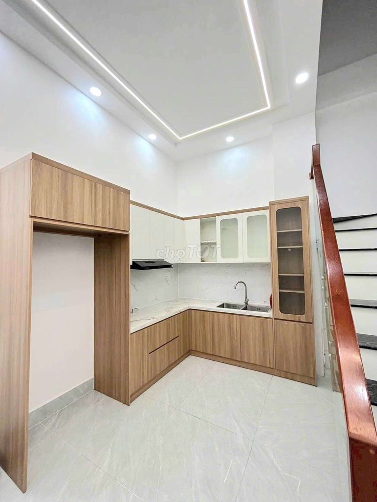 Nice three bedroom 11 million 385/ Bình Trị Đông
