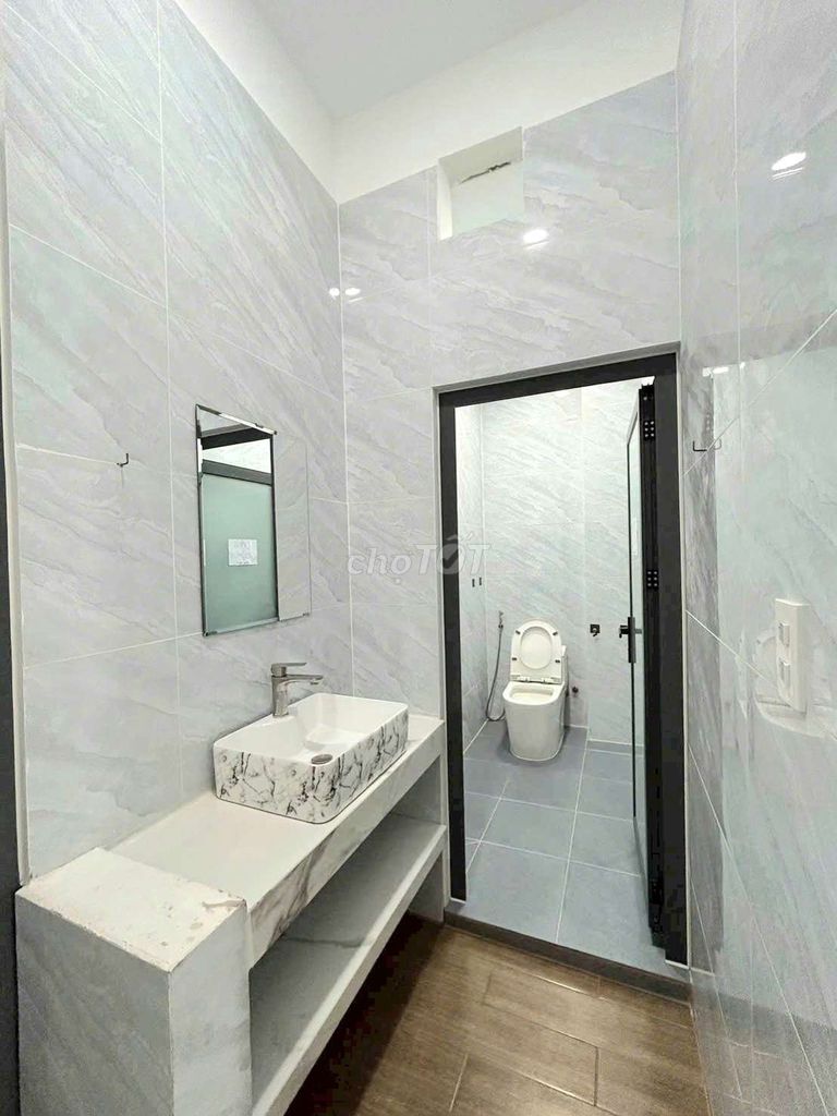 Nice three bedroom 11 million 385/ Bình Trị Đông