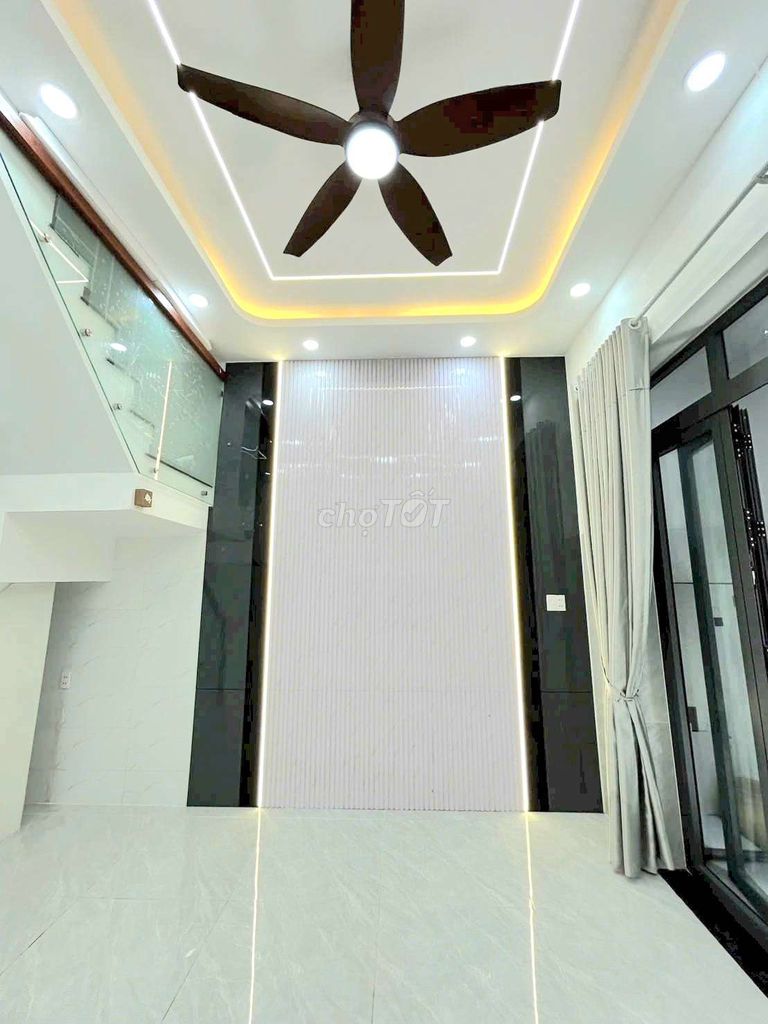 Nice three bedroom 11 million 385/ Bình Trị Đông