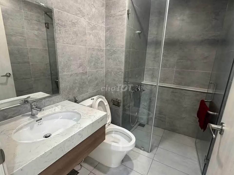 Rent Carillon 2,Trịnh Đình Thảo, new house, 2 bedrooms for 11 million a month.