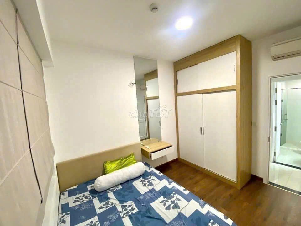 Topaz Garden-Trịnh Đình Thảo apartment 2 p sleeping in a balcony 11 million