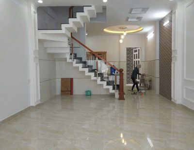 We need to rent a house. 68 B Đồng Nai-7. 15th District 10