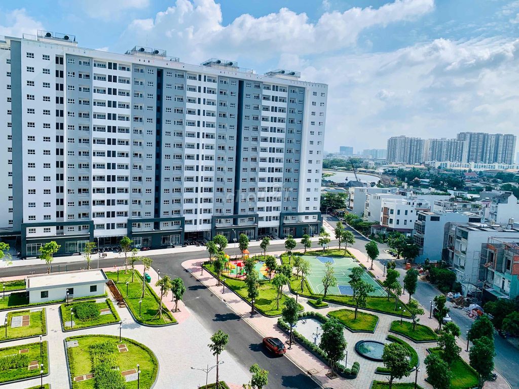 Rent an 84 m2 two bedrooms, two toilets, Conic Boulevard Block A apartment.
