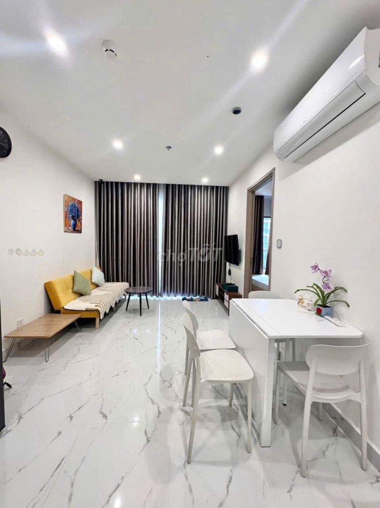 Rent C/c Lotus Garden, Trịnh Đình Thảo-$10 million/5/month 2 bedrooms
