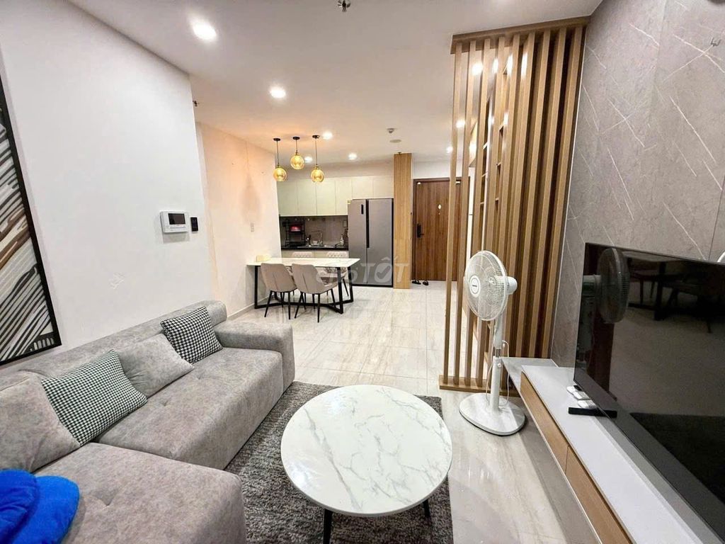 Penhouse C/c Kingston Residence-JiuY 4 p sleep-ntc-50 million a month