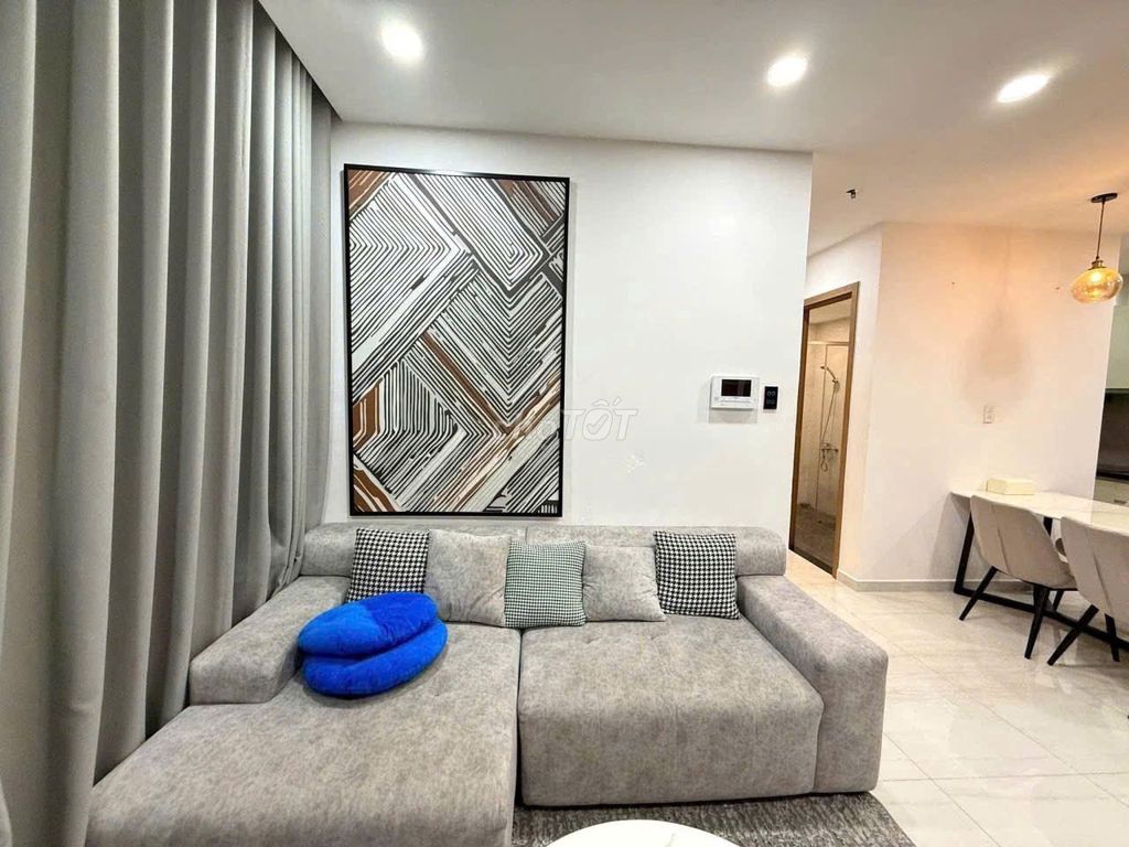 Penhouse C/c Kingston Residence-JiuY 4 p sleep-ntc-50 million a month