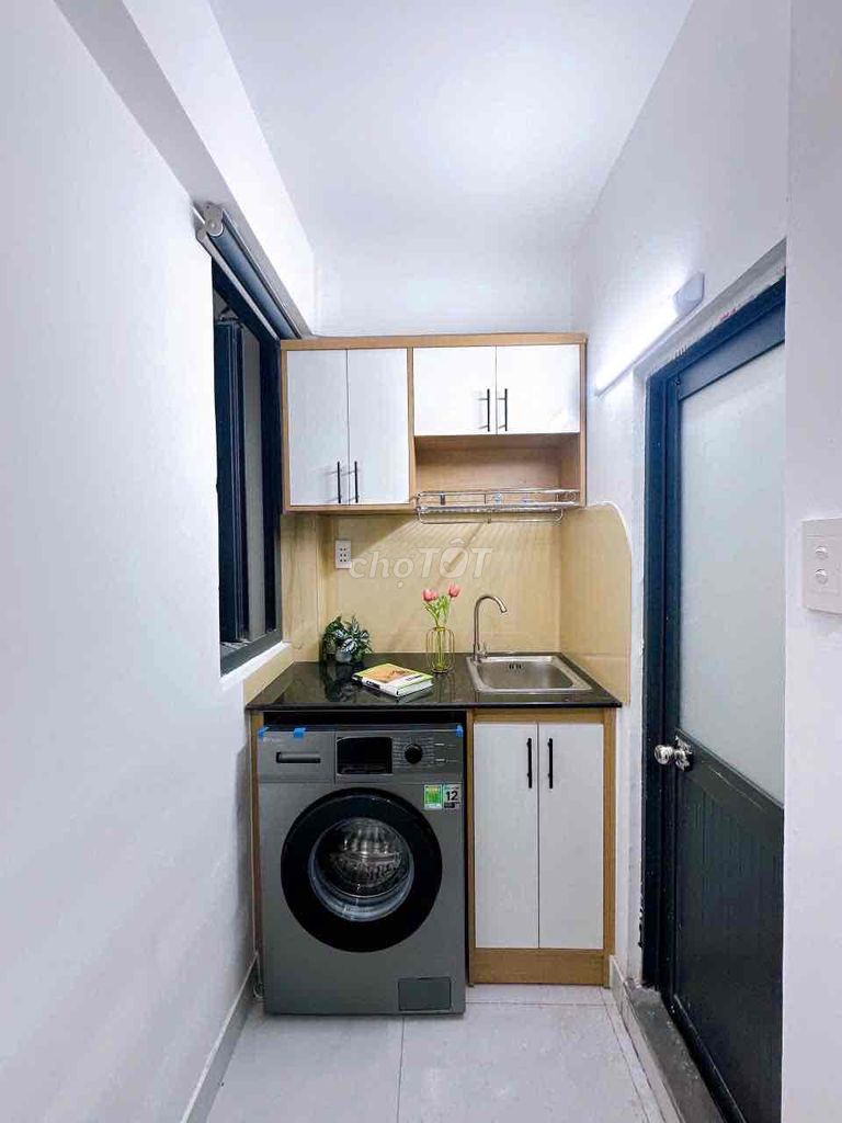 Rent a brand-new hotel nearart Phan Huy Ích.