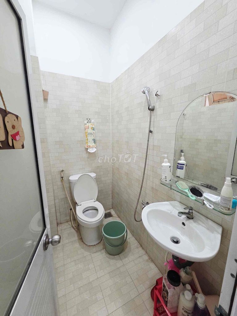 25 million-4 x18 M-3 6th floor bedroom onekd Tân Hương - Tân Phú-7 for the service apartment