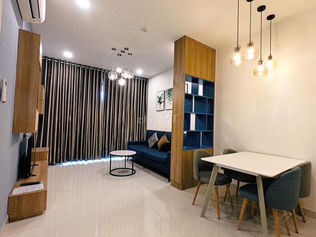 Rent apartment to Samland. Bình Thạnh. Two bedrooms, two toilets.