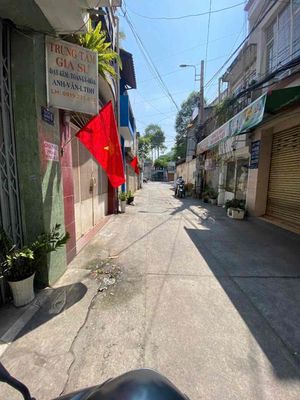Rent the entire alley 269 Lý Thường Kiệt. area: 4 x 17 meters, 1 later, 2 stories
