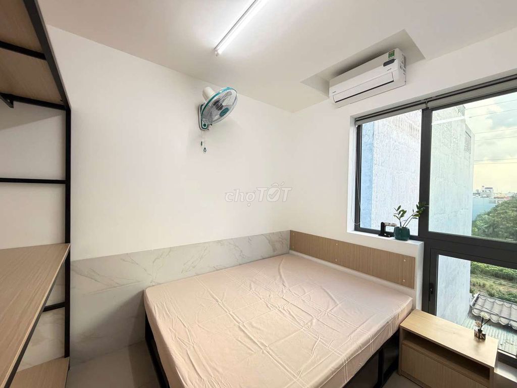 Get two full bedrooms in the United States.